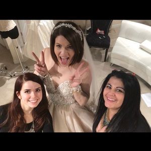 Meet your Posher, Fatima